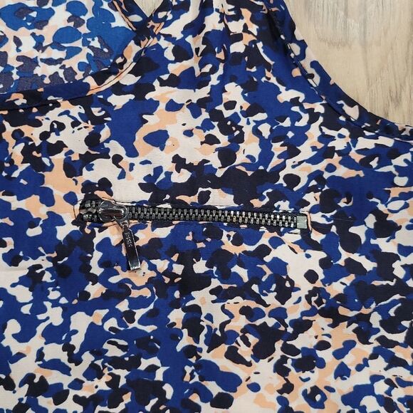 🔹️Mango Blue & Cream Splatter Print Racerback Sleeveless Top Medium - Picture 5 of 7